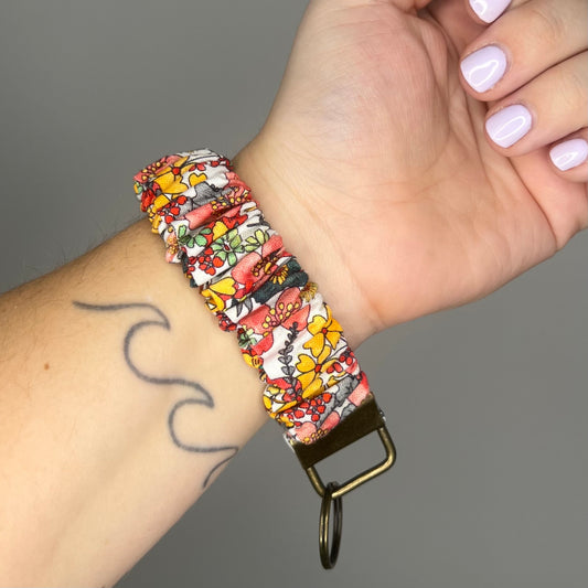 Summer Flower Party Scrunchie Wristlet Keychain