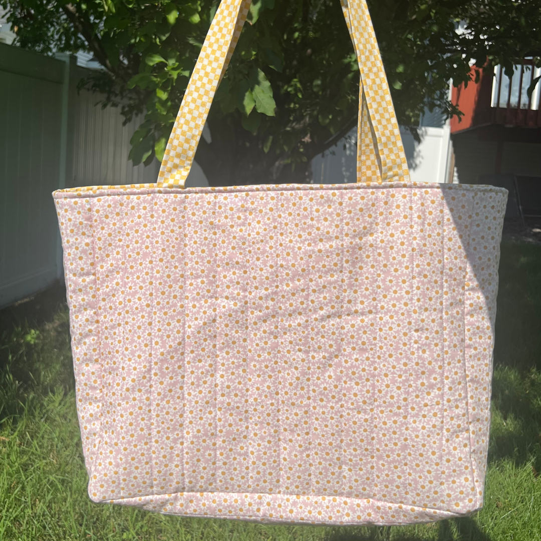 Blush Daisy Tote Bag