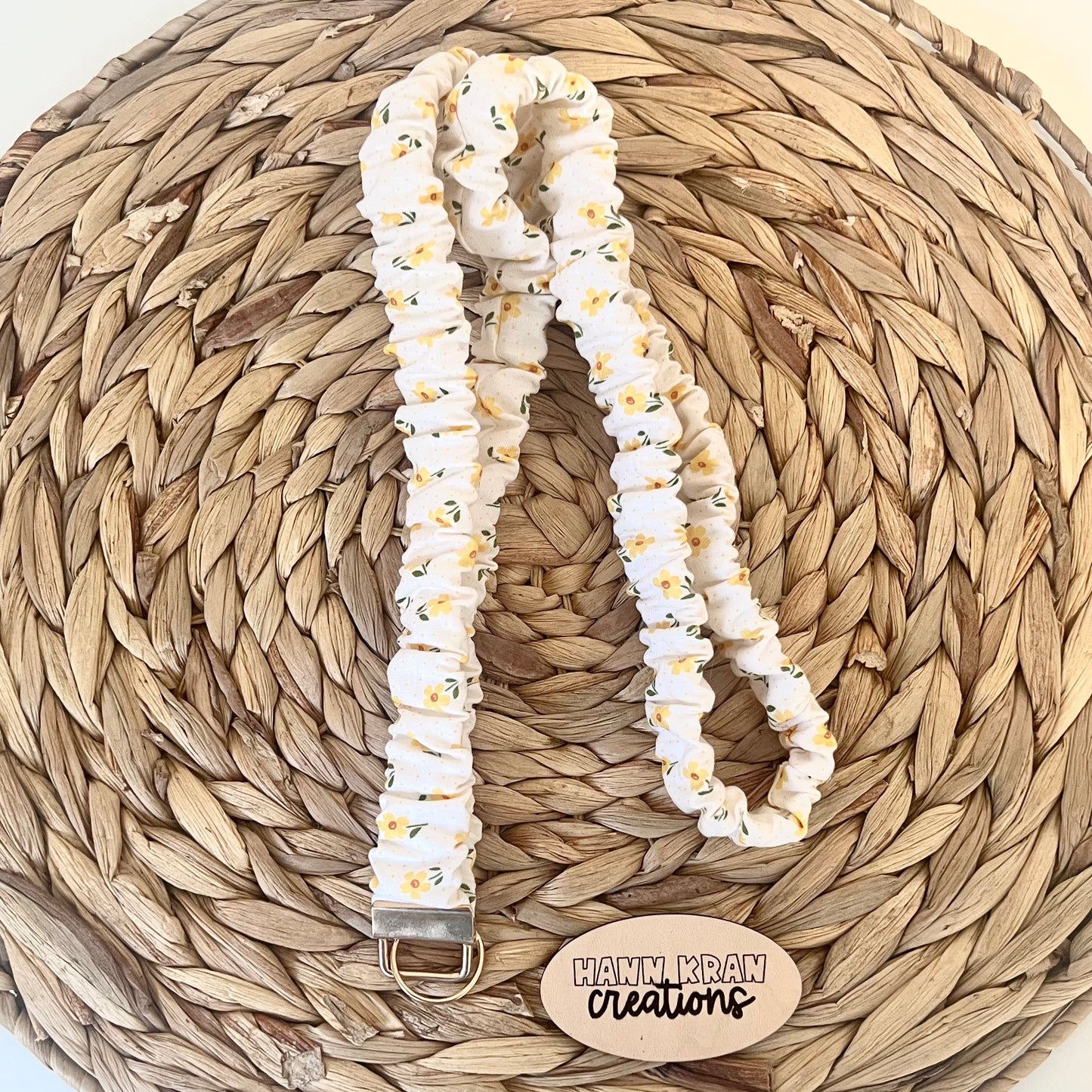 Ditsy Daisy Scrunchie Lanyard