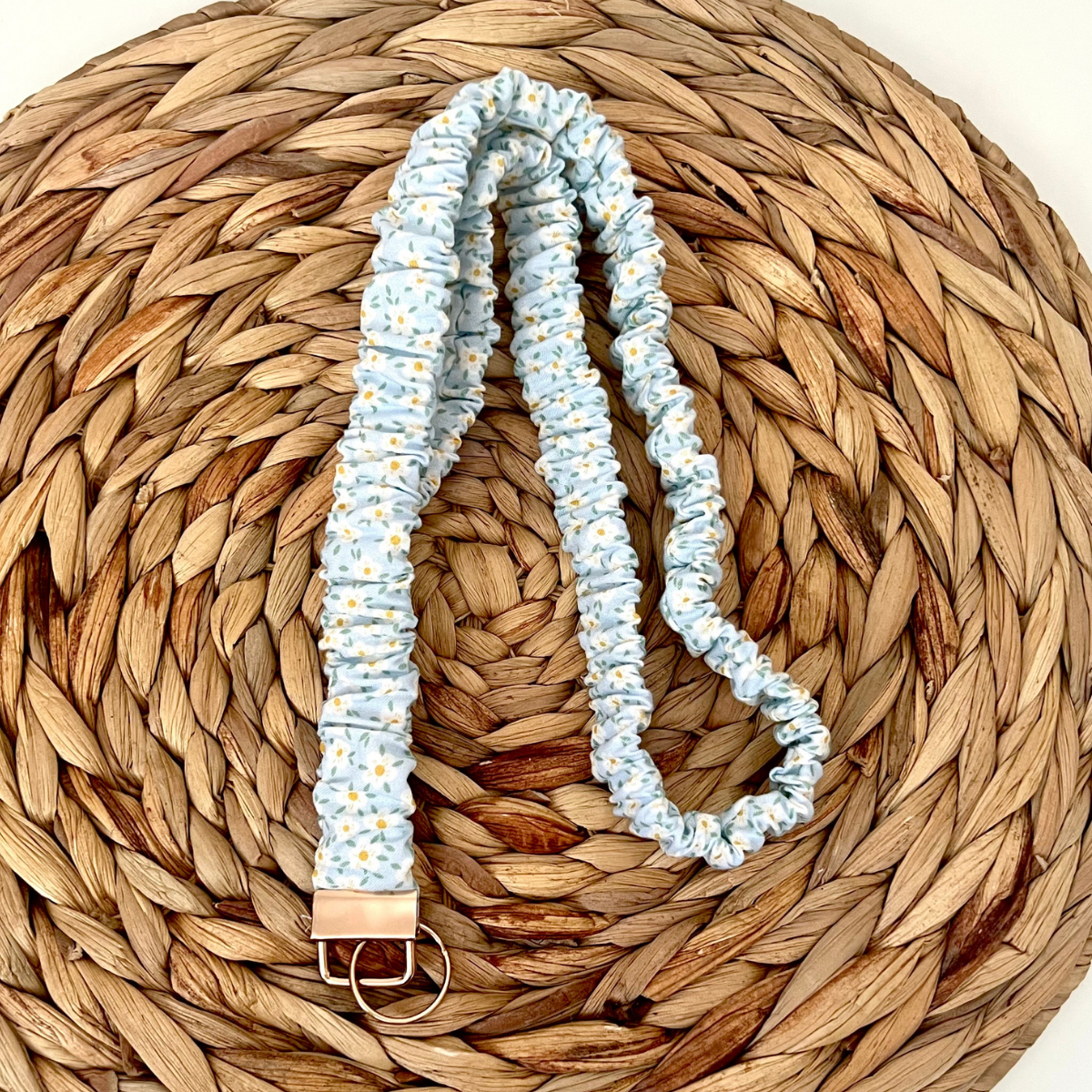 Daisy Daydream Scrunchie Lanyard