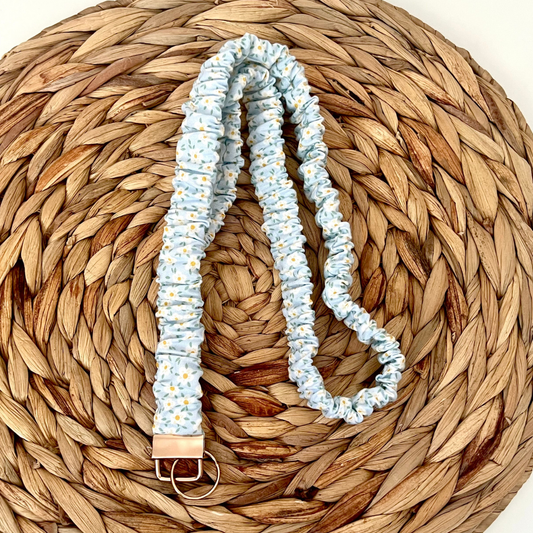 Daisy Daydream Scrunchie Lanyard