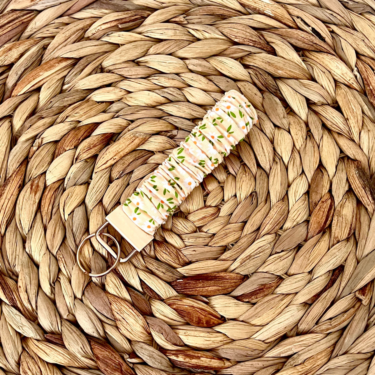 Daisy Fields Scrunchie Wristlet Keychain