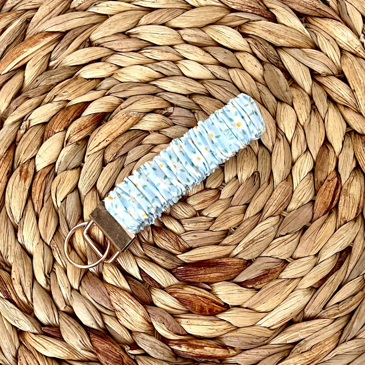 Daisy Daydream Scrunchie Wristlet Keychain